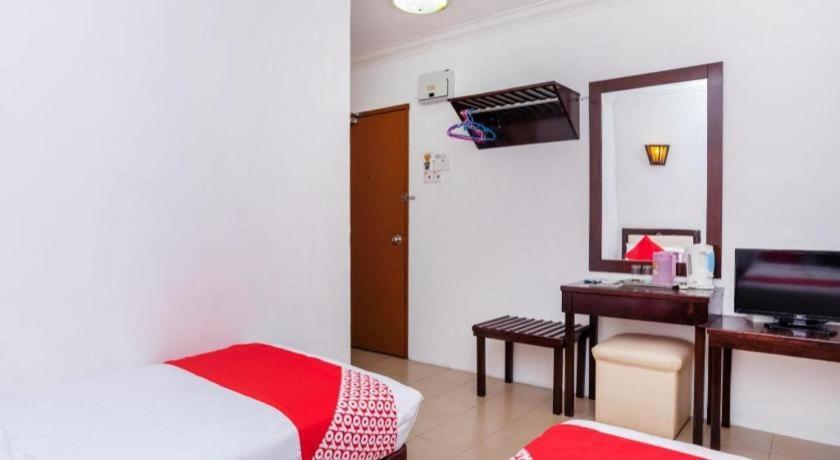 Super Oyo 1114 Neo Pegasus Hotel Segamat Exterior photo