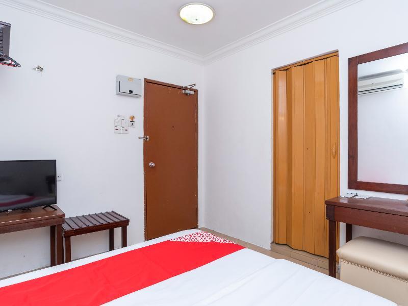 Super Oyo 1114 Neo Pegasus Hotel Segamat Exterior photo